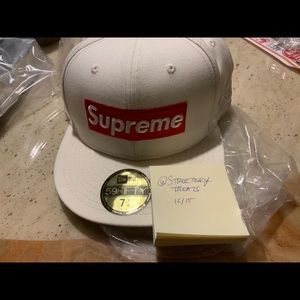 Supreme New Era World Famous FW20